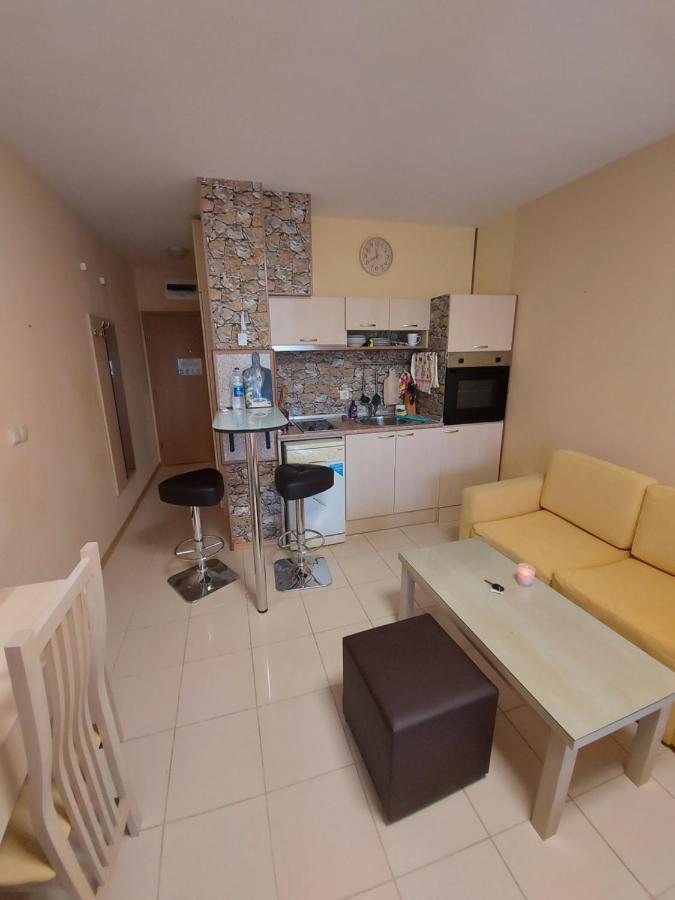 Harmony Hills Petkovi Studio Apartment Rogachevo Bagian luar foto